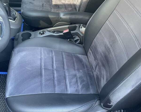 Синий Форд Си-Макс, объемом двигателя 1.6 л и пробегом 212 тыс. км за 6700 $, фото 29 на Automoto.ua