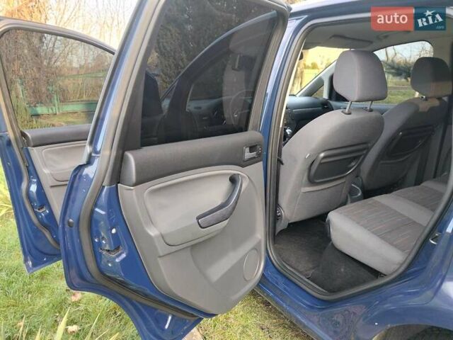 Синій Форд Сі-Макс, об'ємом двигуна 2 л та пробігом 129 тис. км за 5700 $, фото 35 на Automoto.ua