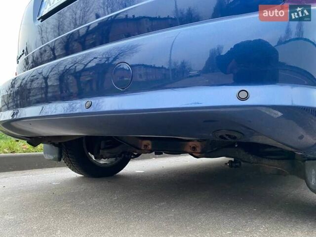 Синий Форд Си-Макс, объемом двигателя 2 л и пробегом 83 тыс. км за 7700 $, фото 18 на Automoto.ua