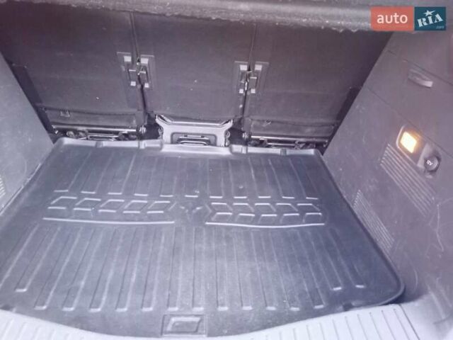 Синий Форд Си-Макс, объемом двигателя 1.6 л и пробегом 255 тыс. км за 5700 $, фото 7 на Automoto.ua