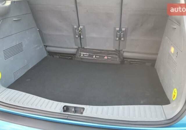 Синий Форд Си-Макс, объемом двигателя 1.6 л и пробегом 258 тыс. км за 5800 $, фото 10 на Automoto.ua