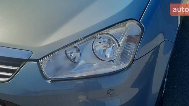 Синій Форд Сі-Макс, об'ємом двигуна 1.6 л та пробігом 192 тис. км за 5900 $, фото 11 на Automoto.ua