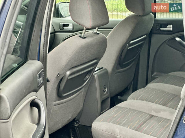 Синий Форд Си-Макс, объемом двигателя 1.56 л и пробегом 240 тыс. км за 5700 $, фото 17 на Automoto.ua