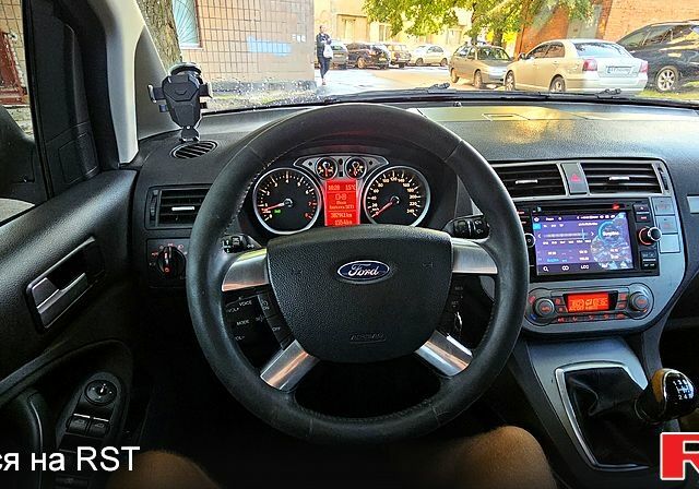 Синий Форд Си-Макс, объемом двигателя 1.8 л и пробегом 380 тыс. км за 5197 $, фото 1 на Automoto.ua