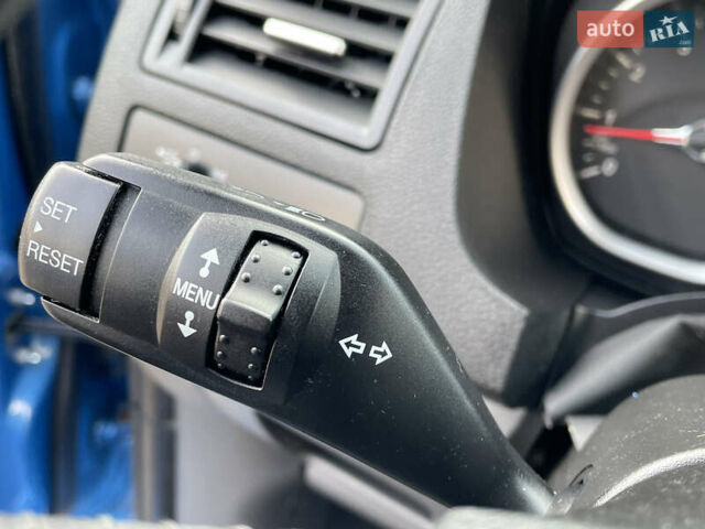 Синій Форд Сі-Макс, об'ємом двигуна 2 л та пробігом 230 тис. км за 6650 $, фото 88 на Automoto.ua