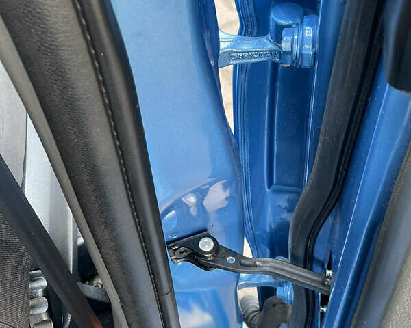 Синій Форд Сі-Макс, об'ємом двигуна 2 л та пробігом 230 тис. км за 6650 $, фото 47 на Automoto.ua