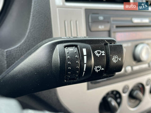 Синій Форд Сі-Макс, об'ємом двигуна 2 л та пробігом 230 тис. км за 6650 $, фото 87 на Automoto.ua