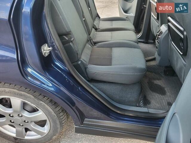 Синий Форд Си-Макс, объемом двигателя 1.56 л и пробегом 270 тыс. км за 7300 $, фото 25 на Automoto.ua