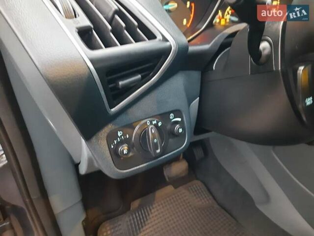 Синій Форд Сі-Макс, об'ємом двигуна 2 л та пробігом 173 тис. км за 8599 $, фото 30 на Automoto.ua