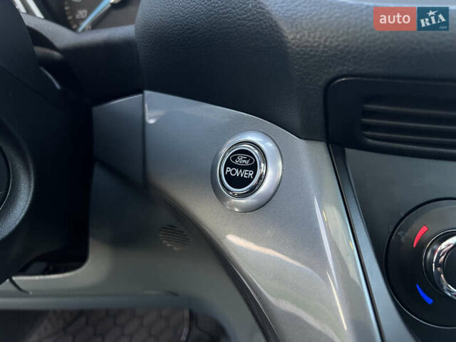 Синий Форд Си-Макс, объемом двигателя 2 л и пробегом 251 тыс. км за 8200 $, фото 53 на Automoto.ua