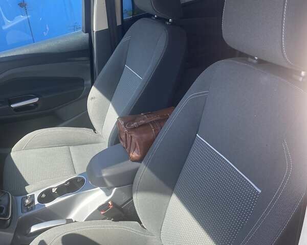 Синий Форд Си-Макс, объемом двигателя 1 л и пробегом 112 тыс. км за 6777 $, фото 80 на Automoto.ua