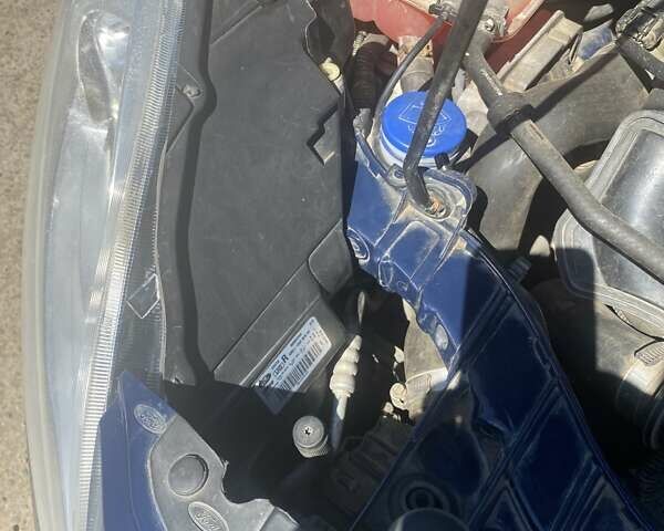 Синий Форд Си-Макс, объемом двигателя 1 л и пробегом 112 тыс. км за 6777 $, фото 86 на Automoto.ua