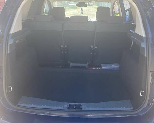 Синий Форд Си-Макс, объемом двигателя 1 л и пробегом 112 тыс. км за 6777 $, фото 63 на Automoto.ua