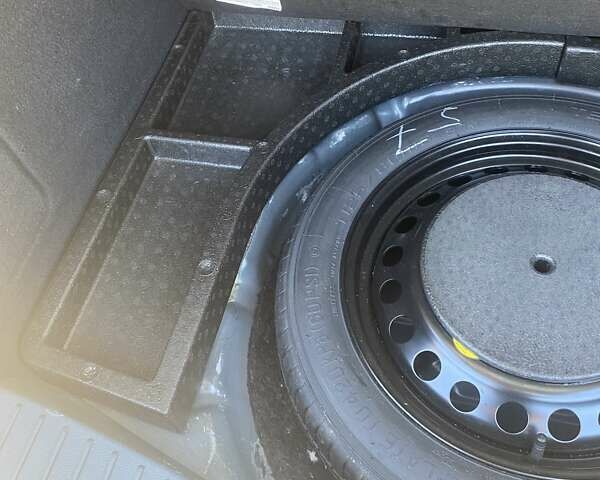 Синий Форд Си-Макс, объемом двигателя 1 л и пробегом 112 тыс. км за 6777 $, фото 68 на Automoto.ua