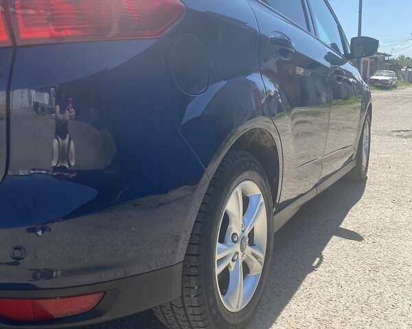 Синий Форд Си-Макс, объемом двигателя 1 л и пробегом 112 тыс. км за 6777 $, фото 44 на Automoto.ua