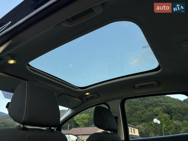 Синий Форд Си-Макс, объемом двигателя 2 л и пробегом 251 тыс. км за 8200 $, фото 31 на Automoto.ua