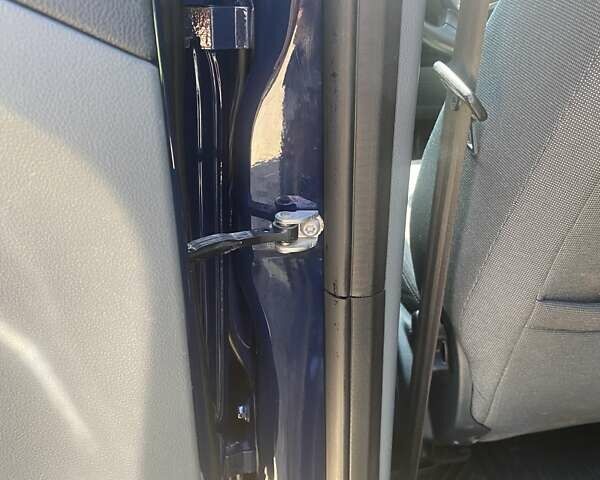 Синий Форд Си-Макс, объемом двигателя 1 л и пробегом 112 тыс. км за 6777 $, фото 72 на Automoto.ua