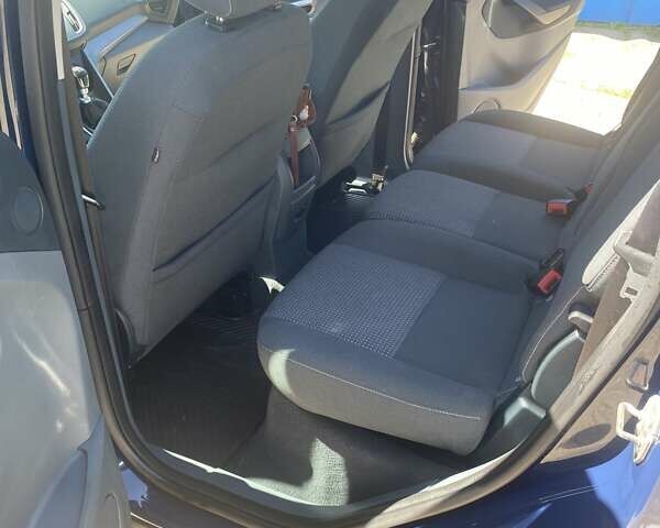 Синий Форд Си-Макс, объемом двигателя 1 л и пробегом 112 тыс. км за 6777 $, фото 69 на Automoto.ua