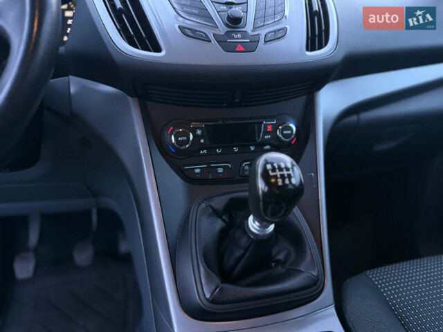 Синій Форд Сі-Макс, об'ємом двигуна 1.6 л та пробігом 241 тис. км за 8750 $, фото 100 на Automoto.ua