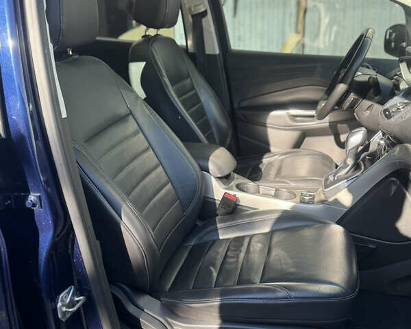 Синий Форд Си-Макс, объемом двигателя 2 л и пробегом 230 тыс. км за 9450 $, фото 7 на Automoto.ua