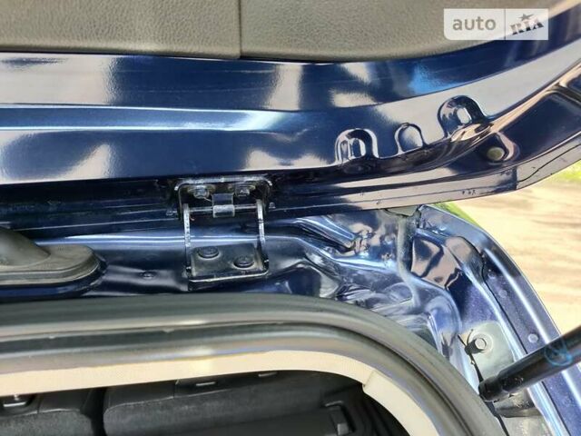 Синій Форд Сі-Макс, об'ємом двигуна 2 л та пробігом 113 тис. км за 14750 $, фото 21 на Automoto.ua