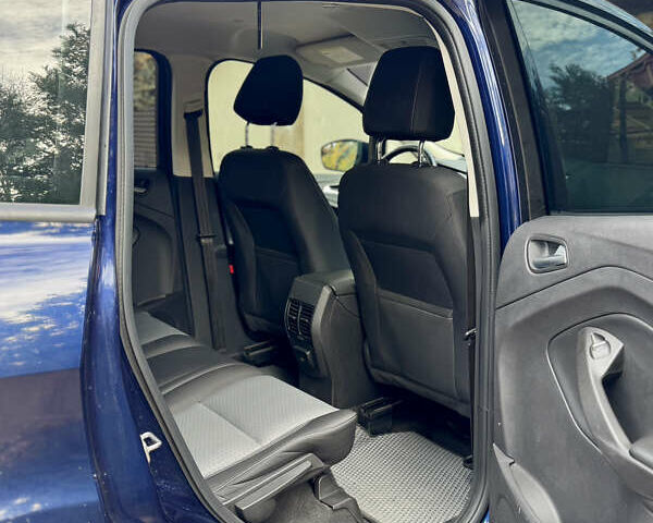 Синий Форд Си-Макс, объемом двигателя 2 л и пробегом 67 тыс. км за 13700 $, фото 10 на Automoto.ua