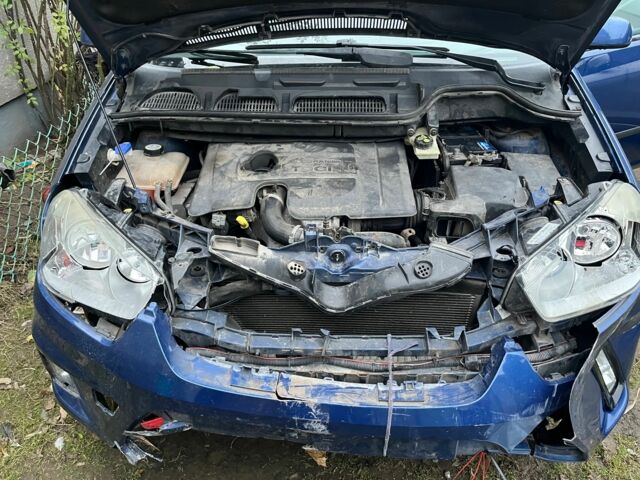 Синій Форд Сі-Макс, об'ємом двигуна 1.6 л та пробігом 305 тис. км за 3300 $, фото 6 на Automoto.ua