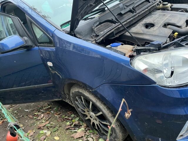 Синій Форд Сі-Макс, об'ємом двигуна 1.6 л та пробігом 305 тис. км за 3300 $, фото 2 на Automoto.ua