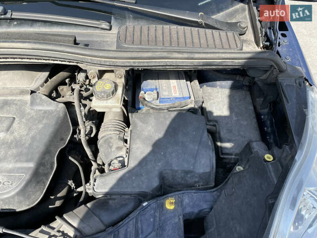 Синій Форд Сі-Макс, об'ємом двигуна 2 л та пробігом 200 тис. км за 12500 $, фото 31 на Automoto.ua