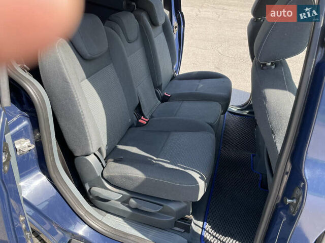 Синій Форд Сі-Макс, об'ємом двигуна 2 л та пробігом 200 тис. км за 12500 $, фото 21 на Automoto.ua