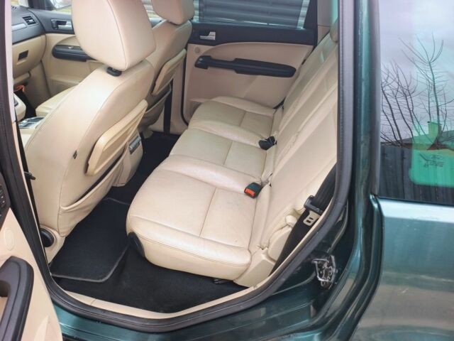 Зелений Форд Сі-Макс, об'ємом двигуна 2 л та пробігом 300 тис. км за 3799 $, фото 3 на Automoto.ua