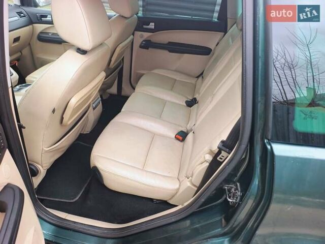 Зелений Форд Сі-Макс, об'ємом двигуна 2 л та пробігом 300 тис. км за 3800 $, фото 2 на Automoto.ua
