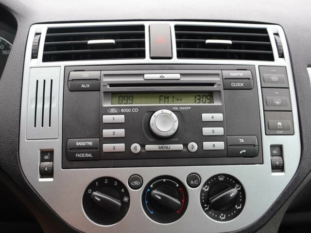 Зеленый Форд Си-Макс, объемом двигателя 1.8 л и пробегом 168 тыс. км за 5200 $, фото 8 на Automoto.ua