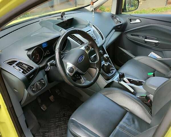 Форд Сі-Макс 2012 у Калуше на Automoto.ua Зелений Форд Сі-Макс, об'ємом двигуна 1.56 л та пробігом 269 тис. км за 7799 $, фото 5 на Automoto.ua
