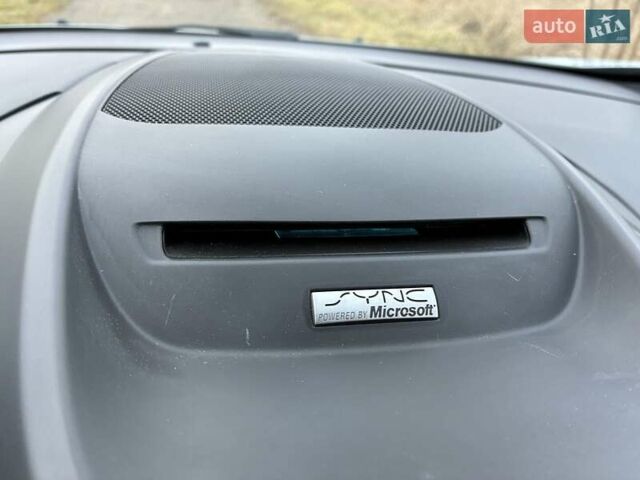 Зеленый Форд Си-Макс, объемом двигателя 2 л и пробегом 251 тыс. км за 10700 $, фото 24 на Automoto.ua