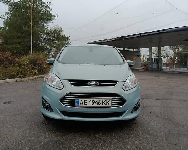 Зеленый Форд Си-Макс, объемом двигателя 2 л и пробегом 140 тыс. км за 13000 $, фото 1 на Automoto.ua