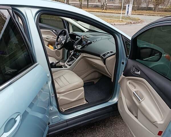 Зеленый Форд Си-Макс, объемом двигателя 2 л и пробегом 140 тыс. км за 13000 $, фото 5 на Automoto.ua