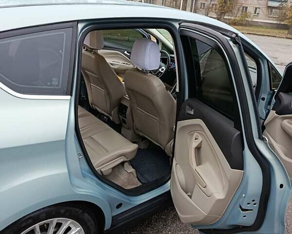 Зеленый Форд Си-Макс, объемом двигателя 2 л и пробегом 140 тыс. км за 13000 $, фото 6 на Automoto.ua