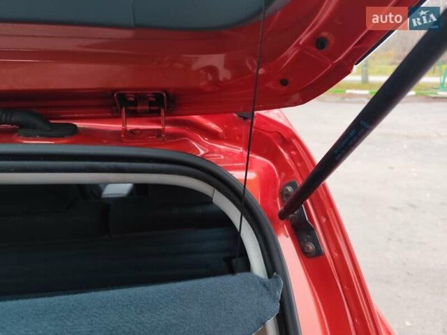 Оранжевый Форд Си-Макс, объемом двигателя 1.6 л и пробегом 232 тыс. км за 7850 $, фото 56 на Automoto.ua