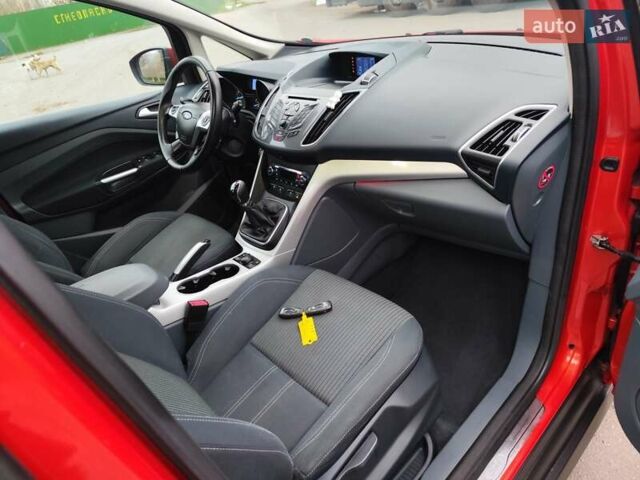 Оранжевый Форд Си-Макс, объемом двигателя 1.6 л и пробегом 232 тыс. км за 7850 $, фото 65 на Automoto.ua