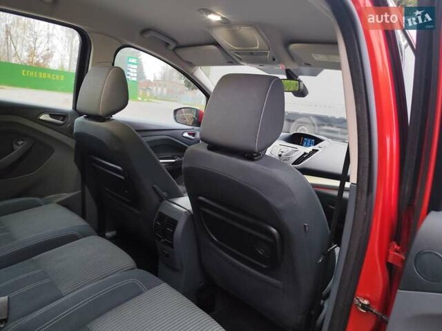 Оранжевый Форд Си-Макс, объемом двигателя 1.6 л и пробегом 232 тыс. км за 7850 $, фото 62 на Automoto.ua