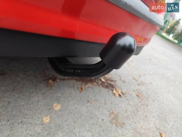 Оранжевый Форд Си-Макс, объемом двигателя 1.6 л и пробегом 232 тыс. км за 7850 $, фото 49 на Automoto.ua