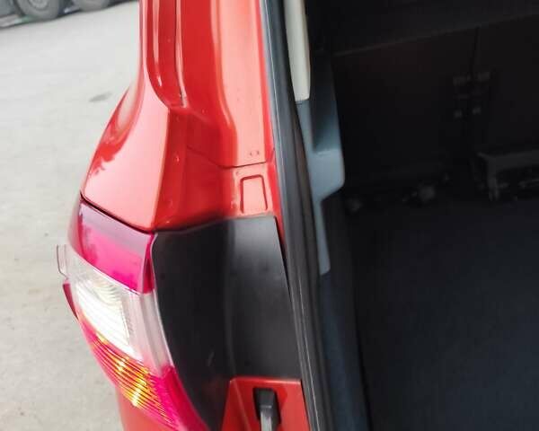 Оранжевый Форд Си-Макс, объемом двигателя 1.6 л и пробегом 232 тыс. км за 7850 $, фото 54 на Automoto.ua