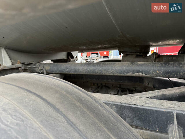 Белый Форд Карго, объемом двигателя 8.97 л и пробегом 549 тыс. км за 49999 $, фото 46 на Automoto.ua