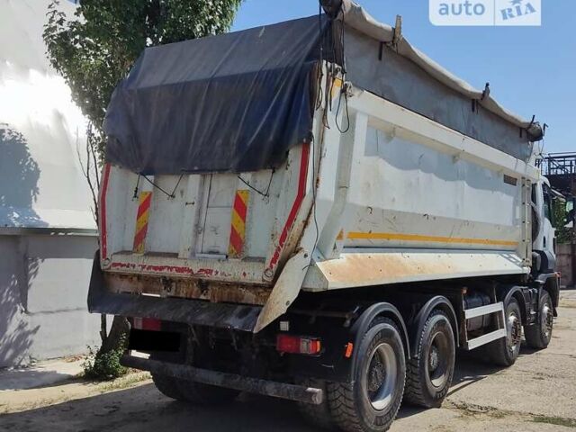 Белый Форд Карго, объемом двигателя 0 л и пробегом 152 тыс. км за 85000 $, фото 7 на Automoto.ua