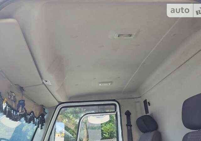 Белый Форд Карго, объемом двигателя 0 л и пробегом 152 тыс. км за 85000 $, фото 3 на Automoto.ua