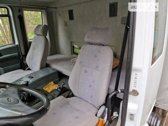 Білий Форд Карго, об'ємом двигуна 7.33 л та пробігом 506 тис. км за 10500 $, фото 4 на Automoto.ua