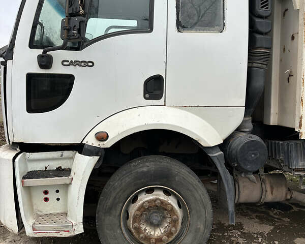 Форд Карго, объемом двигателя 0 л и пробегом 400 тыс. км за 15500 $, фото 2 на Automoto.ua