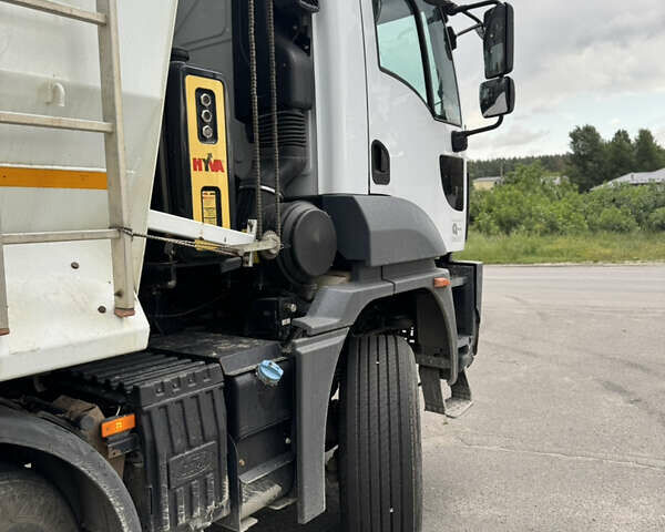 Форд Карго, объемом двигателя 0 л и пробегом 129 тыс. км за 77000 $, фото 6 на Automoto.ua