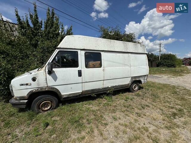 Білий Форд Клуб Вагон, об'ємом двигуна 0 л та пробігом 2 тис. км за 1000 $, фото 5 на Automoto.ua